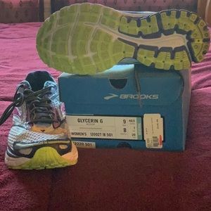 Brooks Glycerin 6 athletic shoes